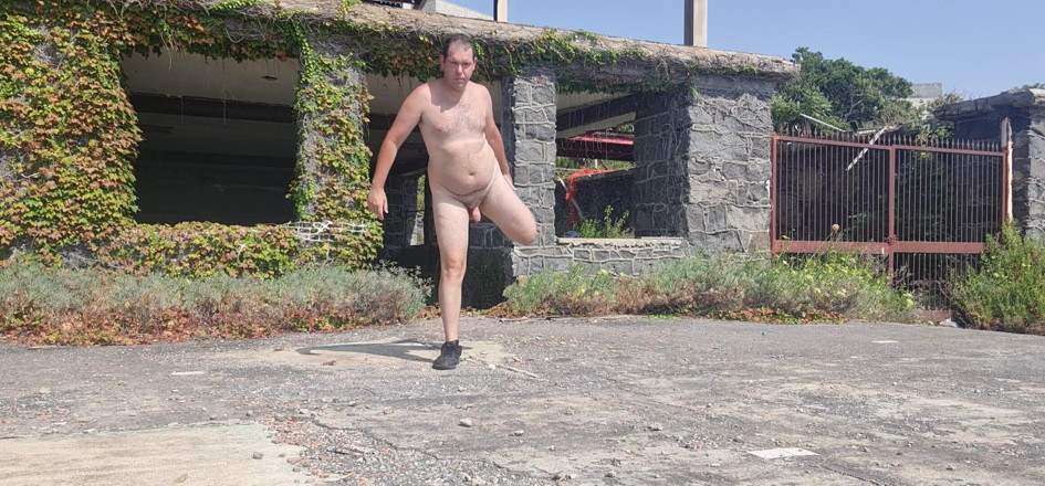 Mirko2589: Nude Boy Near the Sea