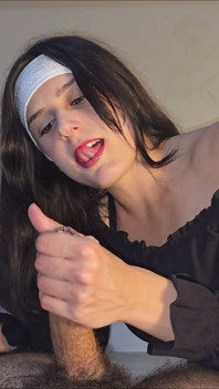Delicious Handjob with a Big Cumshot