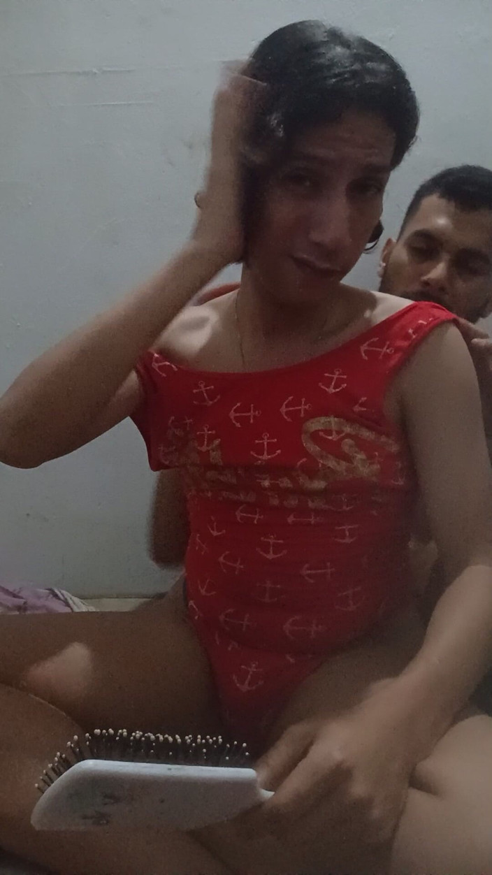 Femboy from Colombia: Rich Kisses for My Rich Breasts