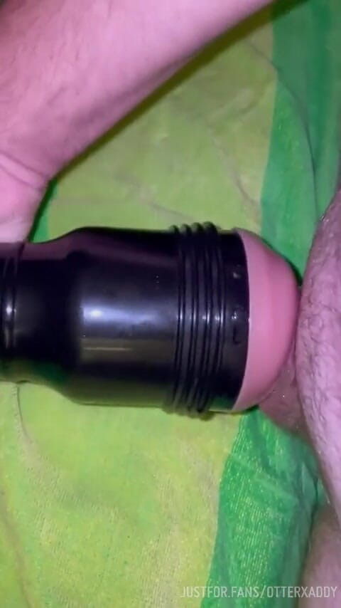 Otterxaddy: Fuck Stamina Fleshlight Pully and Can't Pullout in Time