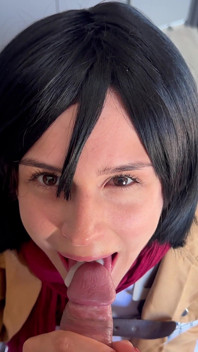Mikasa punto di vista pompino fantasy - lento, bagnato e cattivo