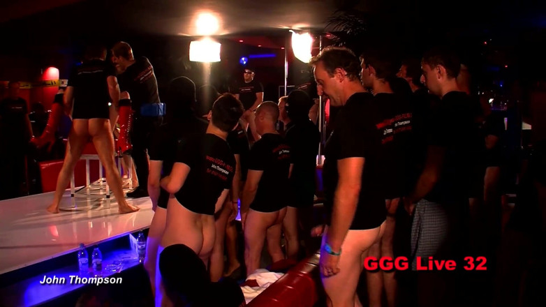 Real Porn Amateur: Создание GGG гэнгбэнг, буккаке фильм Джон Томпсон