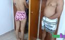 Teens Virgen: सेक्सी लड़की कपड़े पहनने के लिए बाथरूम से बाहर आती है और उसका विकृत सौतेला पापा उसके इरादे से उसे बाधित करता है