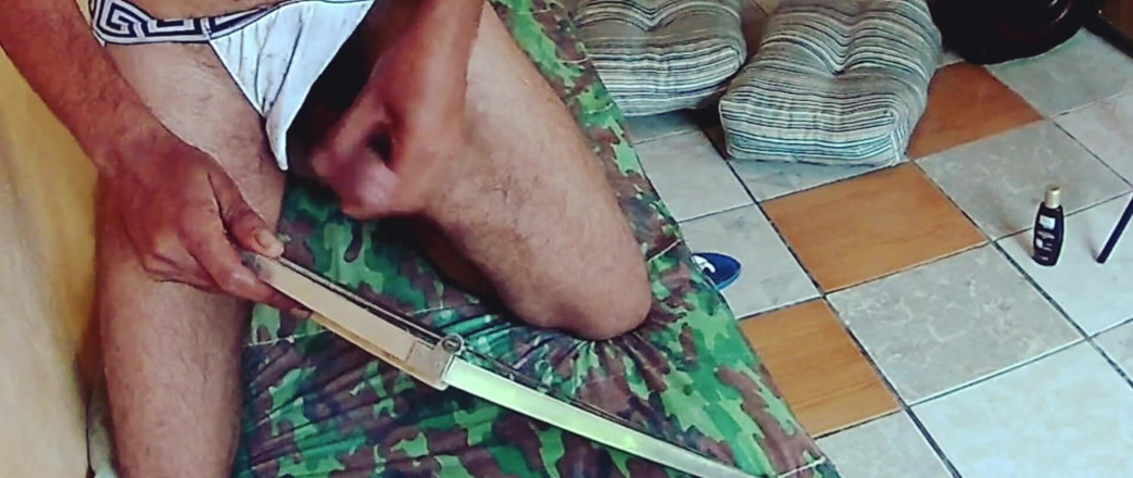 Stink HairyMale: Horny oiled body