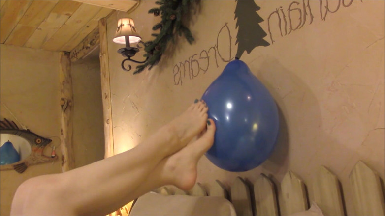 Lovely Lilith: Balloon tease