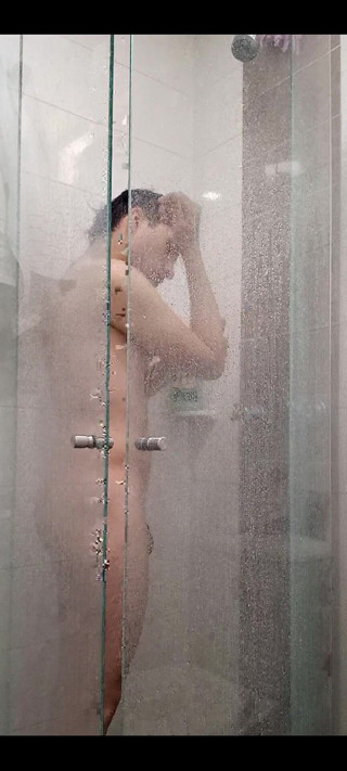 Diego_latinboy: Jerking in the Bathroom