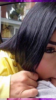 이웃은 매일 엘리베이터에서 저를 만나 끝에 무슨 일이 일어나는지 봅니다