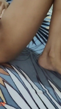 Bhabhi, 새 드레스를 입고 날 떠나줘