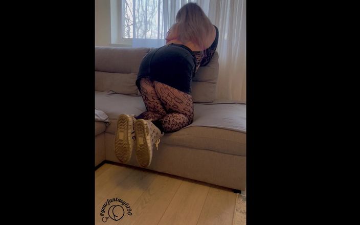 Your fantasy studio: Fishnet Fart Queen