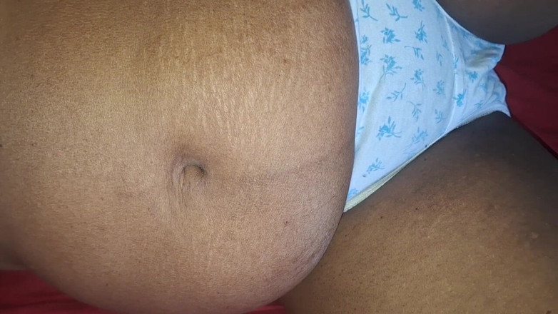 Teena New: Delicia asiática más caliente milf en video amzing