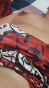 แม่บ้าน Desi ถูกจับได้ว่าช่วยตัวเอง ตอน 11