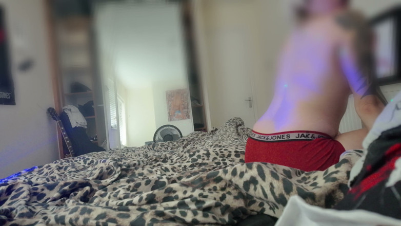 Glitterqueen1999: Dobré sténání, kotě - Gfe ranní kouření
