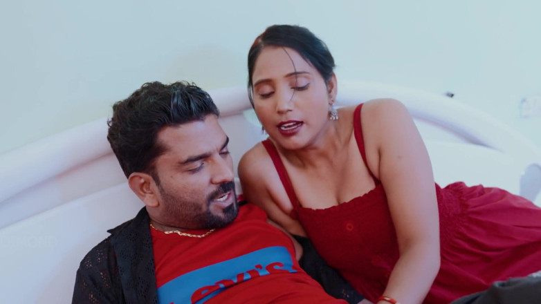 Kilash: Het desi indisk tjej naken pron sex med pojkvän anal...