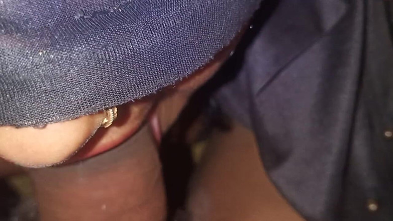 skkumari257: Sonam la ragazza nuda desi si masturba per la prima...