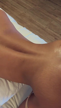 Uległy Ladyboy Slave Training & Anal Fisting