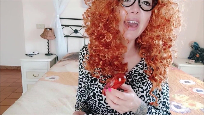 savannahamatoriale: Macocha odkryła twoje sekretne pudełko