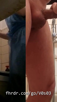 N° 114, une femme de ménage lave un homme handicapé