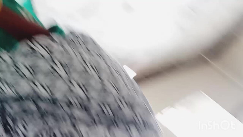 AmpleOunce283: Hoy, en el sitio de trabajo, un niño bengalí llevó...