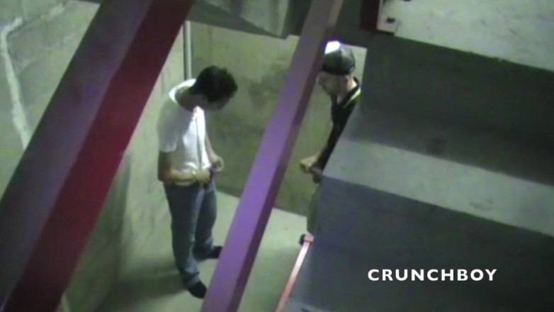 Raw French Bad boys: 발정난 소년 dicret에게 따먹히는 라틴계 트윈크