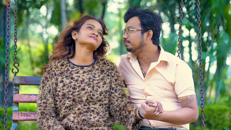 BabyTina2: Ho fatto sesso hardcore con un amico nel parco di...