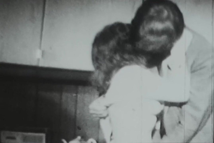 Close Encounter Vintage: Винтажное порно, эротический театр в ретро видео - дружеская пара