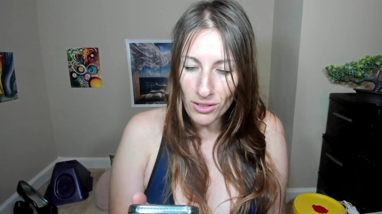 Victoria Lotus: Ben's Cock Rating 6 Out of 10