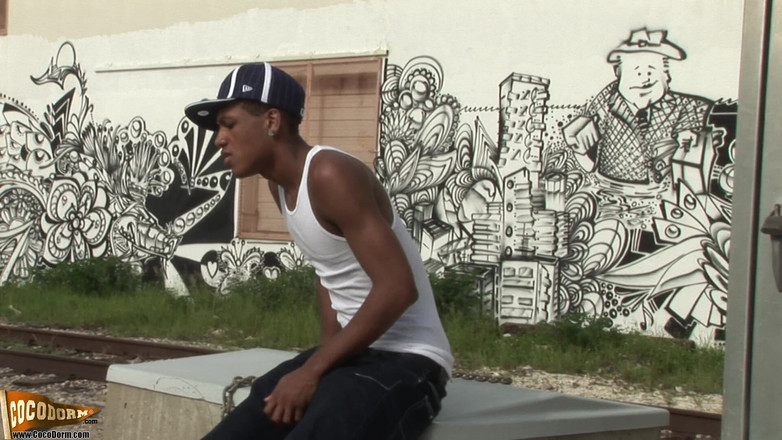 CocoDorm: Mikeal Race