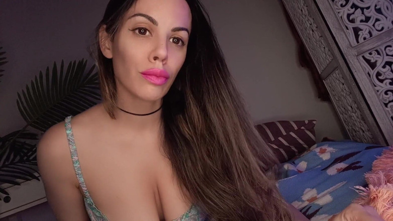 annikarain: Üvey anne ile battaniyenin altında