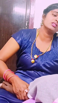 Desi Secret Sex. Indian Housewife Cheating Hubby Secret Fucking Hubby Small Bro Big Dick