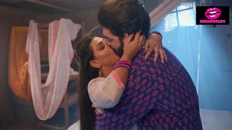 Indianpinklips: Beautiful Desi Madam Tight Pussy Fuck Hindi Audio Sex,