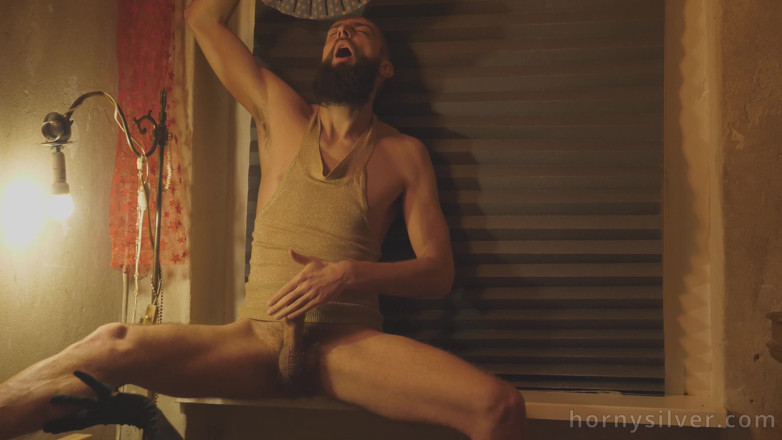 Jerking studs: Gizli el