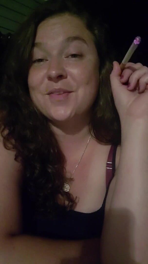 Mistress Michella Marijuana: BBW Smoking with Mistress Michella