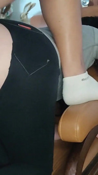 Madrasta diz para foder minha bunda grande casada! Vá em frente e termine na minha bunda!