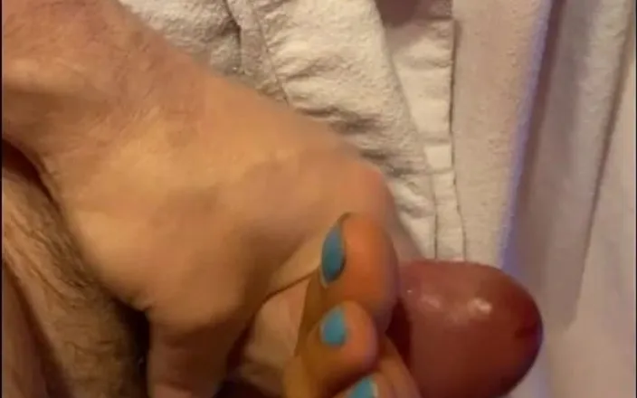 Naelor: Daddy Cumming on Melove Feet with Nice Blue Nail Polish