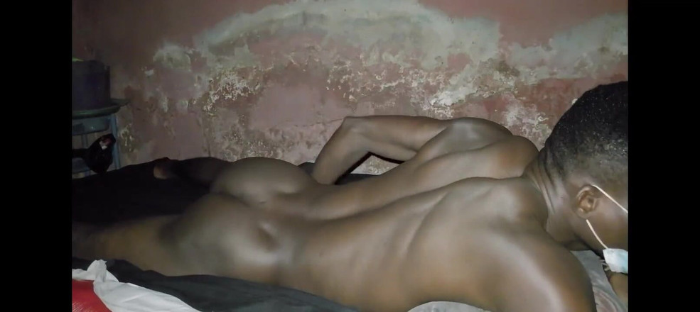 Masturbator emmy: Шпилю Мою Постель - Сексуальное Желание