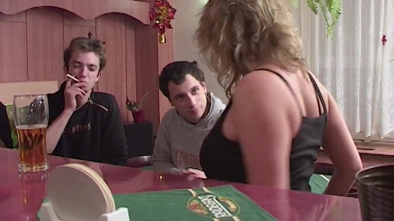 Sextermedia by Pete: Amateur Slut Jessica 18 Loves Threesome Sex