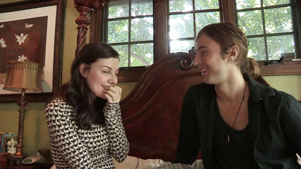 Young Sinner: 운 좋은 친구의 맛에 따먹히는 Lia Lor