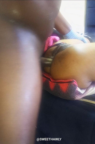 Sweethawly: Tvrdě Kapající anál Mé Nevlastní Sestry, Dobře Mazaný