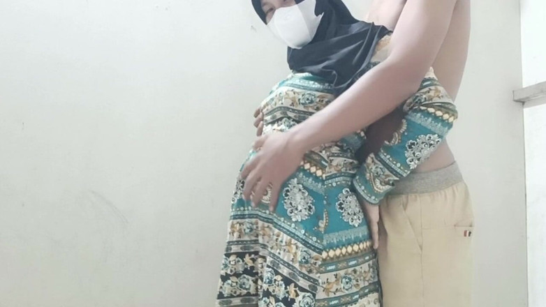 Rania: Ascensiunea profesorului hijab