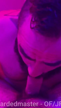 Maître barbu, gros morceau, baise poilue musclée