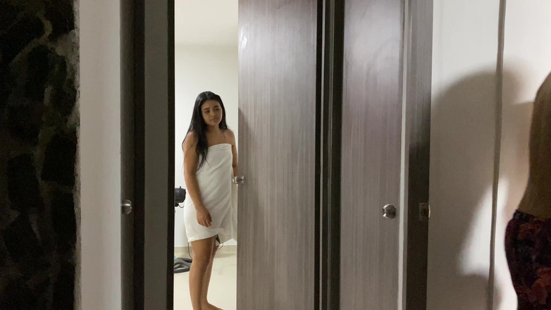 Yoha film exclusive: The Stepsister Doesn't Want to Spend the Night Alone and...