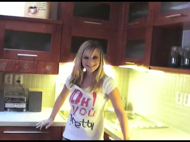 All Those Girlfriends: Kitchen cleaning gets raunchy with Marry Queen