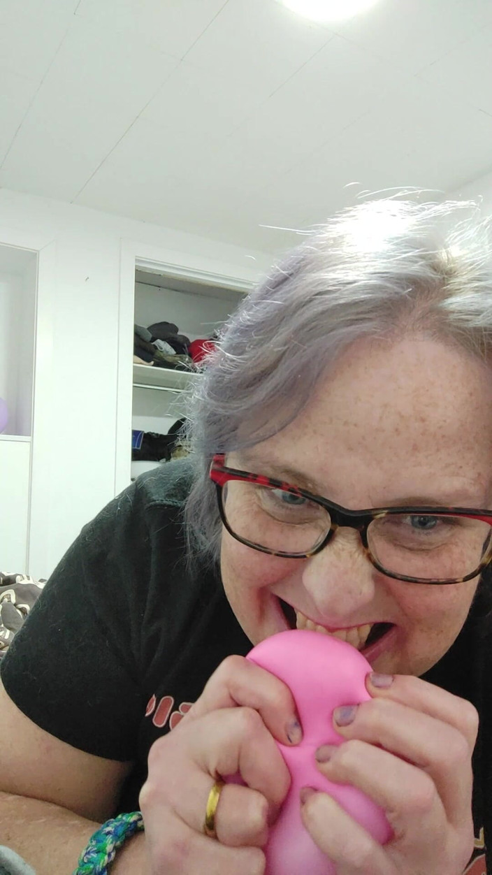 AngYourDirtyCanadian: Balloon Mouth Play