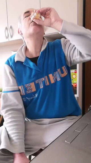 Setesesso7: Saya pancut dalam kopi saya dan menelan Semuanya Panas