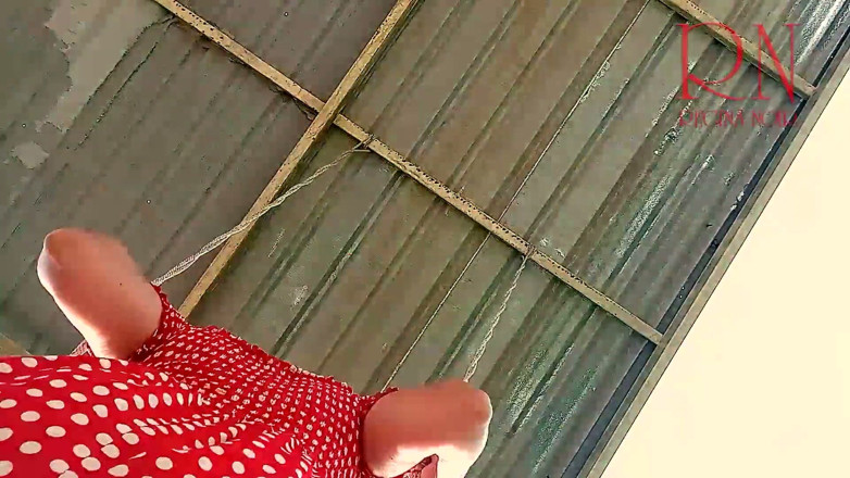 Regina Noir: Depraved Housewife Swinging No Panties Close up