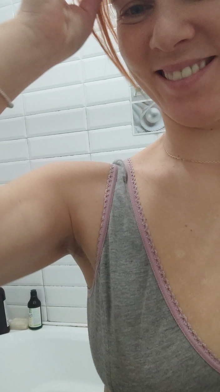 Miodelka: Wow! All Hairy Everywhere - Cipka, Dupek, Pachy