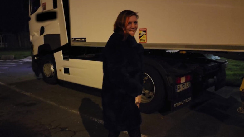 Sexymarghot: Scopo con un camionista in un'area di sosta dell'autostrada