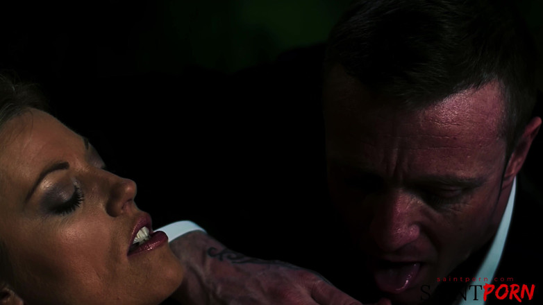 SaintPorn: Franki Meets the Kinky Man She's Been Dreaming of