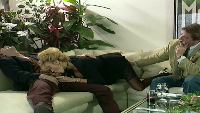 Vintage Climax: Si blonde matang berkongkek bertiga