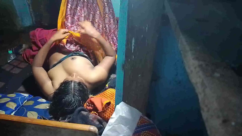 Desi palace: インドの温泉はセクシーなBhabhi Chudai